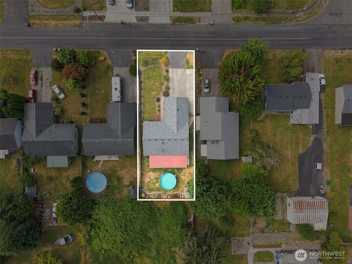 Property Photo: 4236 Pennsylvania WA 98632