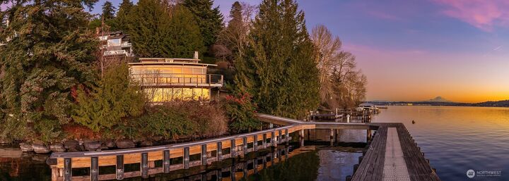 Property Photo: 8001 West Mercer Street WA 98040