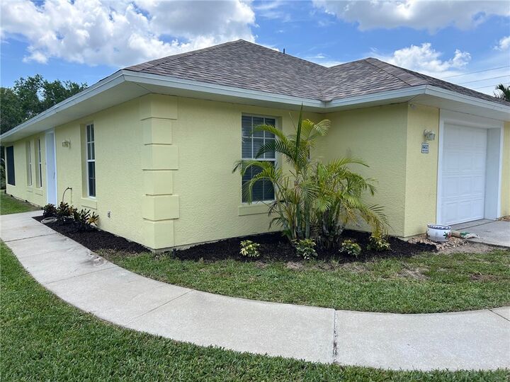 Property Photo: 8455 Hart Avenue FL 32958