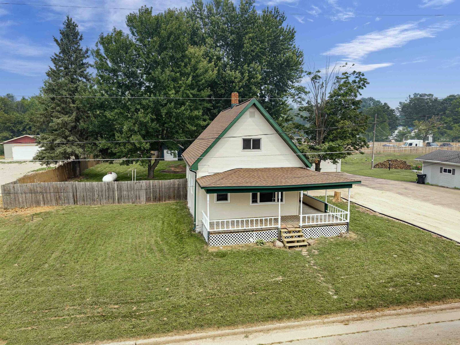 Property Photo:  N4810 County Road B  WI 54916 
