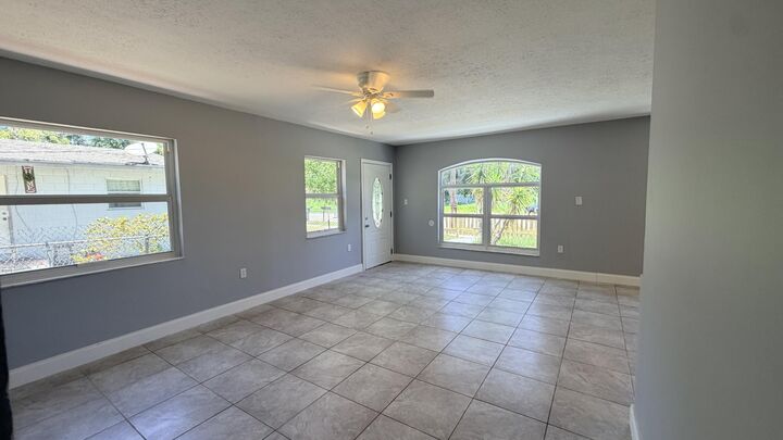 Property Photo:  607 N 19th Street  FL 34950 