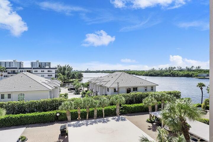 Property Photo:  2687 N Ocean Boulevard 503  FL 33431 