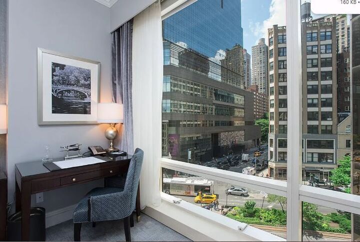Property Photo:  1 Central Park W 1612  NY 10023 