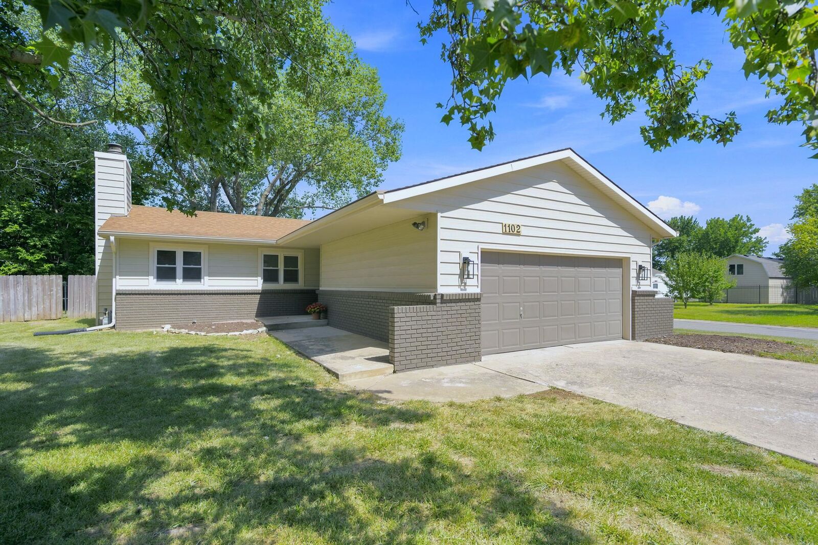 Property Photo: 1102 N West St KS 67133-9332
