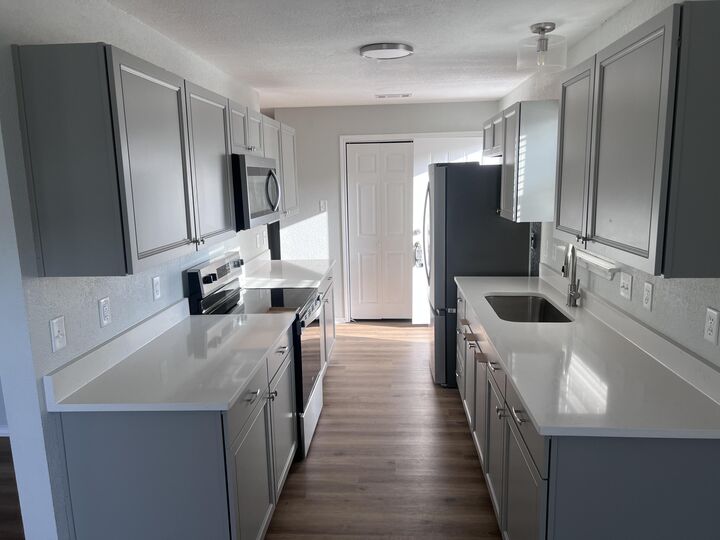 Property Photo:  810 W 18th Street  TX 76903 