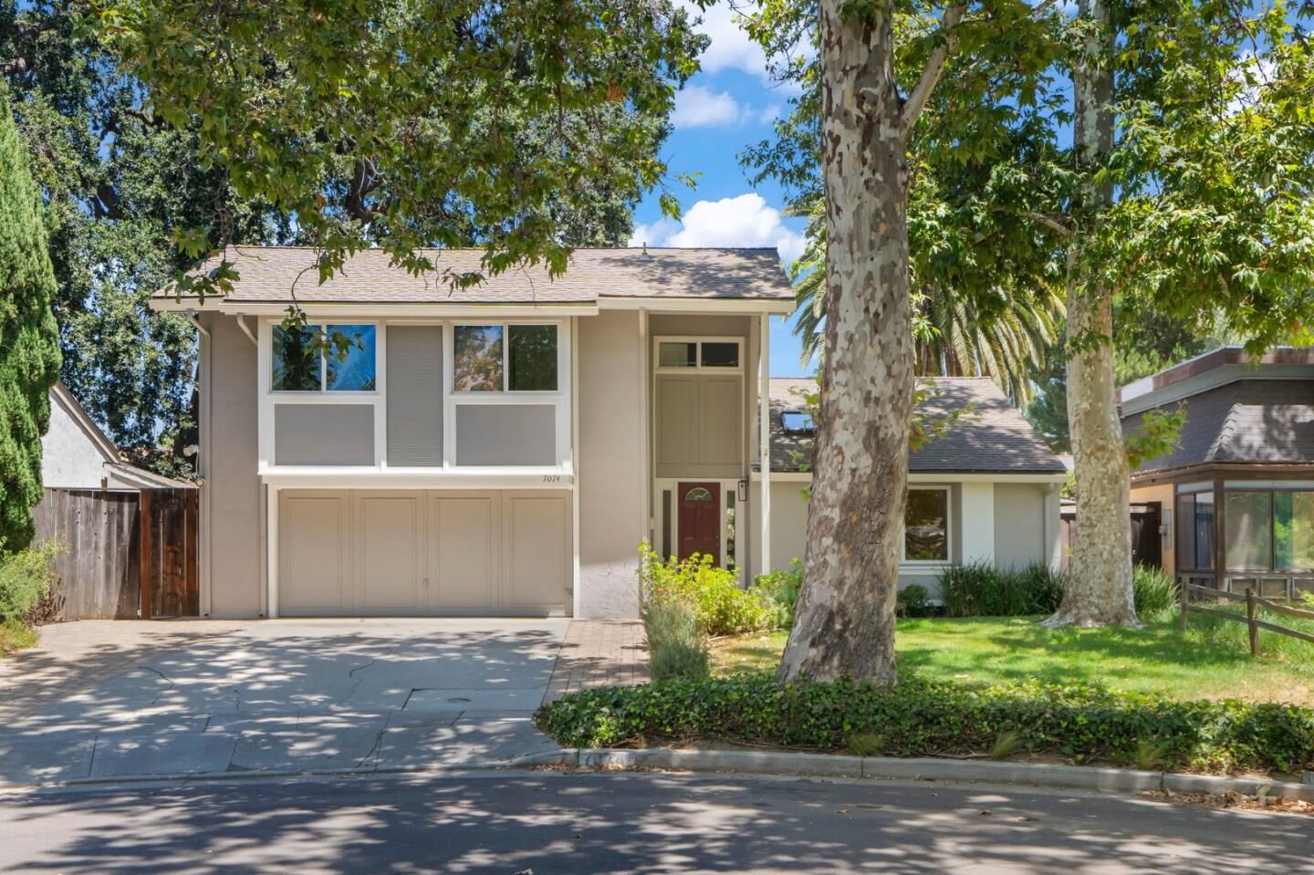 Property Photo:  7074 Via Serena  CA 95139 