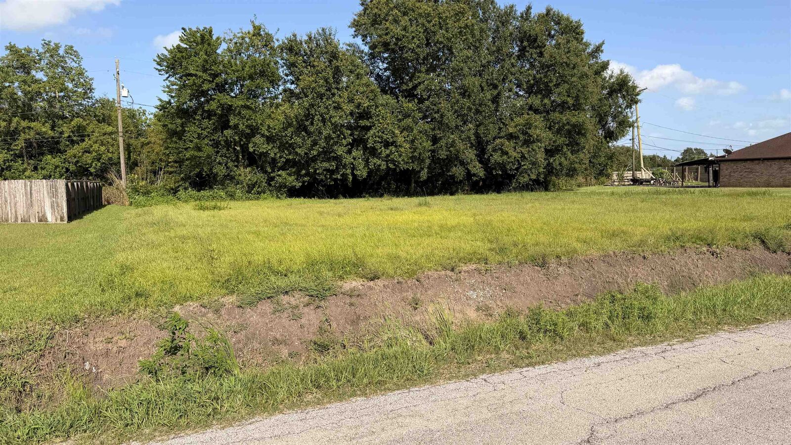 Property Photo: 5585 &Amp5575 Theresa St. TX 77705