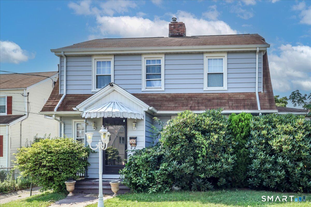Property Photo: 835 Thorme Street CT 06606