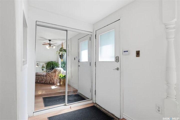 Property Photo: 611 J Avenue S SK S7M 2A9