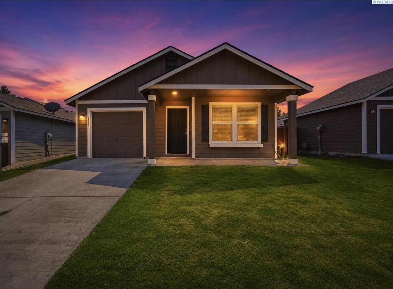 Property Photo: 7821 W 6th Ave. WA 99336