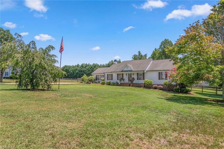Property Photo: 207 Whitestone Drive NC 27455