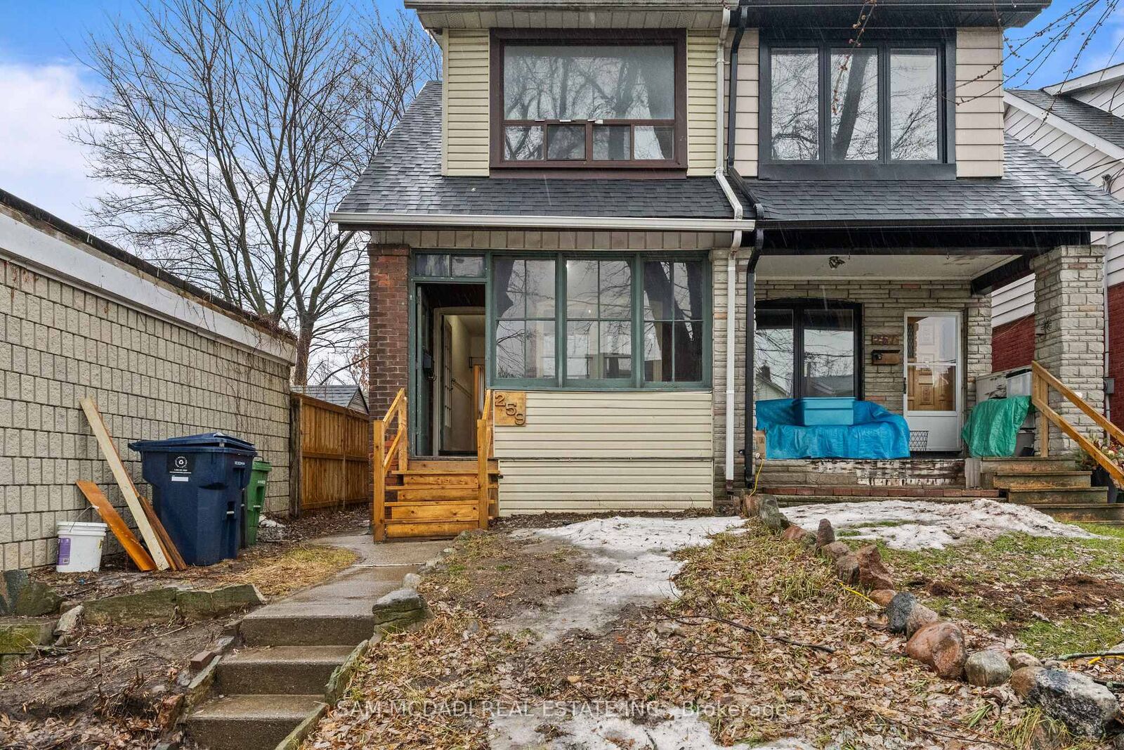 Property Photo: 259 Milverton Boulevard ON M4J 1V6