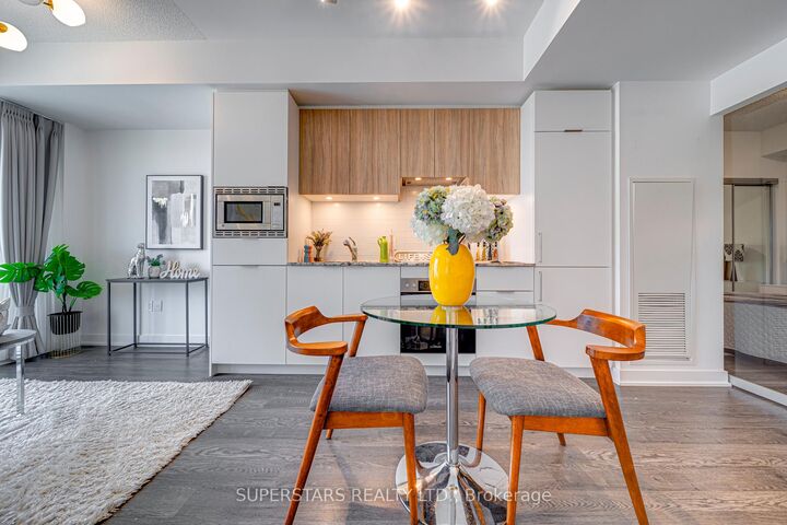 Property Photo: 50 O'Neill Road 1001 ON M3C 0R1