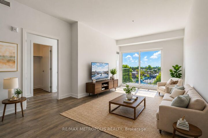430 Essa Road 422 — photo 1