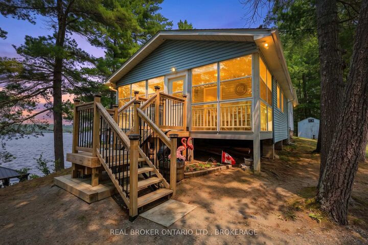 1152 Sparks Lane — photo 1