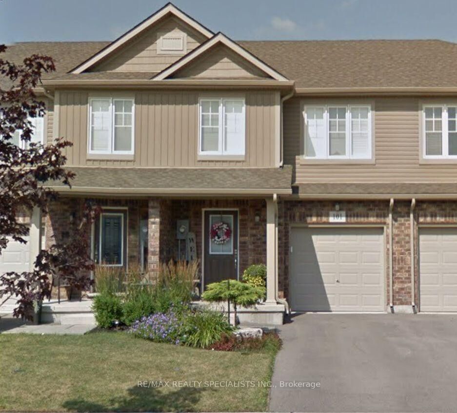 Property Photo: 101 Roselawn Crescent ON L3C 0C4