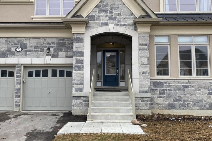 Property Photo: 75 Mitchell Place ON L3Y 7N6