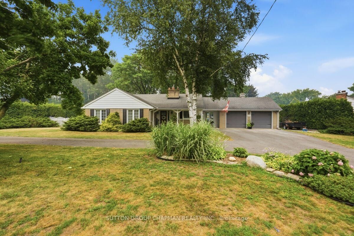 Property Photo: 763 Oban Crescent ON N6H 2V8