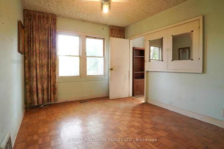 Property Photo: 63 Highview Avenue ON M1N 2H4