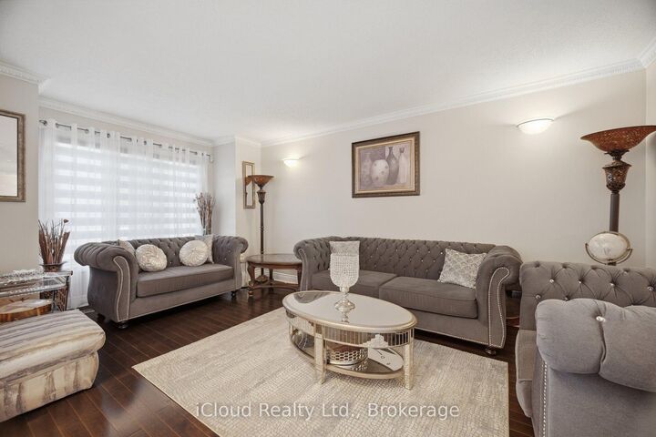 88 Southcreek Court — photo 1