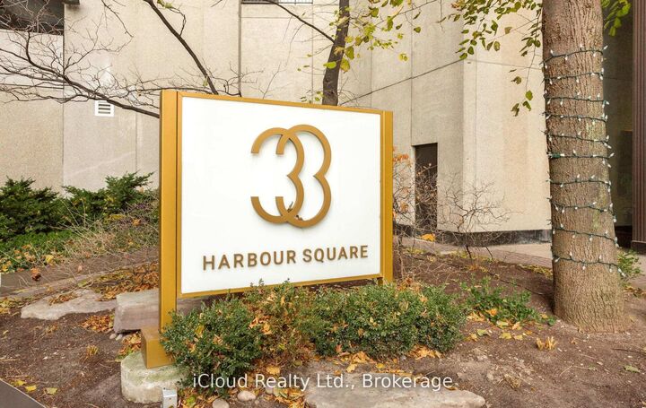 33 Harbour Square 837 — photo 1