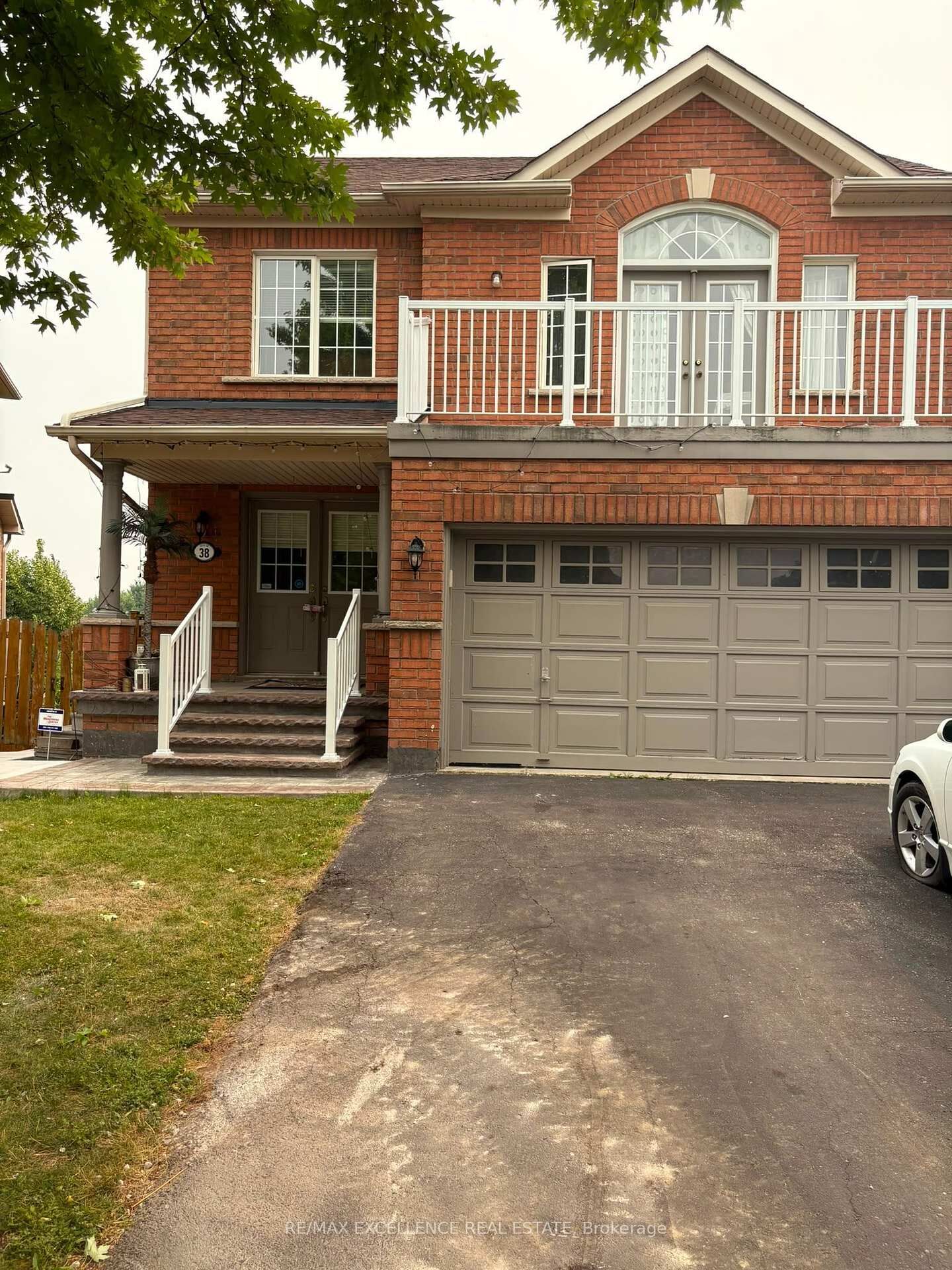 Property Photo:  38 Dells Crescent Basement  ON L7A 2K4 