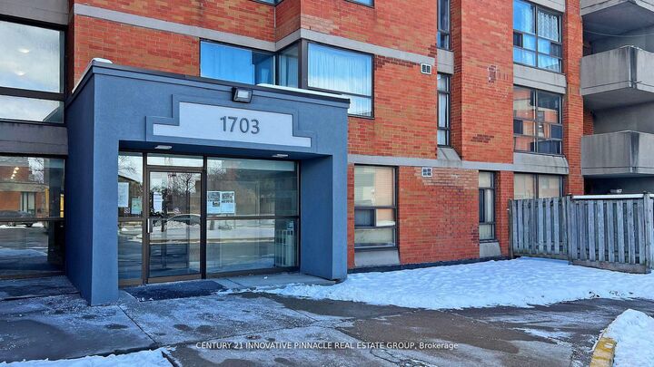 Property Photo: 1703 McCowan Road 115 ON M1S 4L1