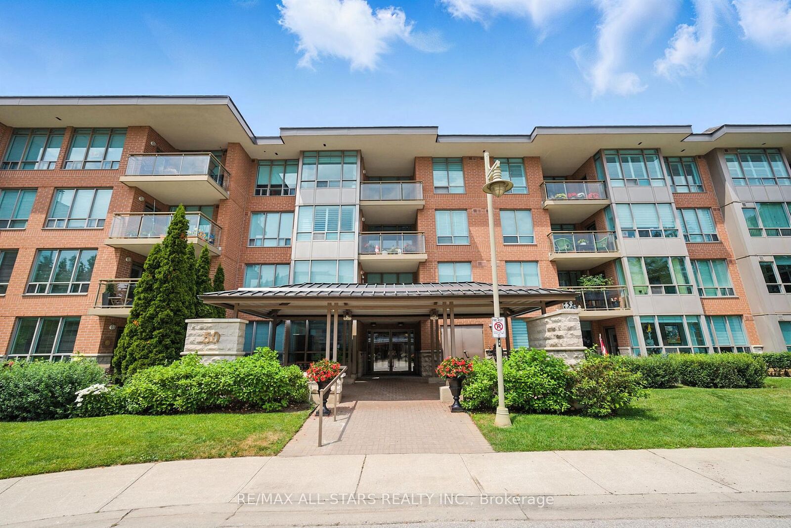 Property Photo:  50 The Boardwalk Way 303  ON L6E 1B6 
