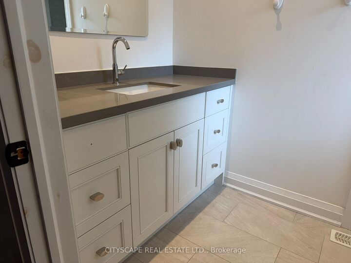 Property Photo:  2009 Water's Edge Drive  ON L6L 1A3 