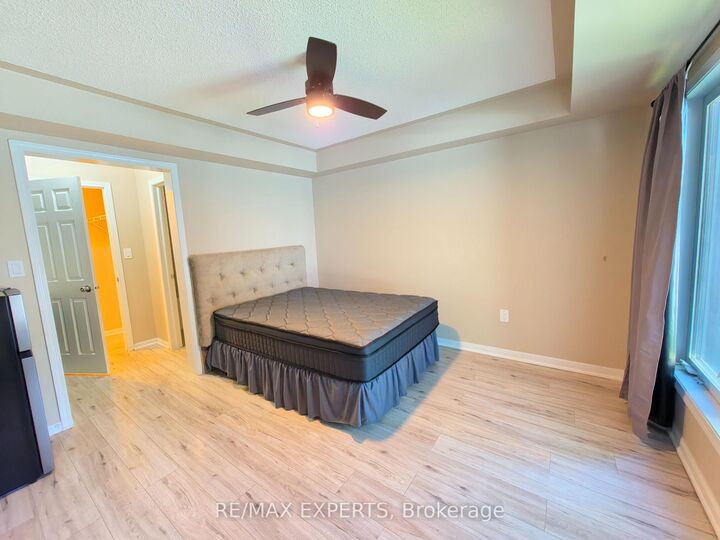 Property Photo:  210 Magurn Gate  ON L9T 7B4 