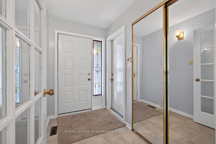 Property Photo: 14 Birkett Street ON K2J 2V1