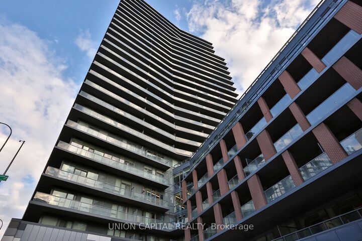 20 Bruyeres Mews 1103 — photo 1