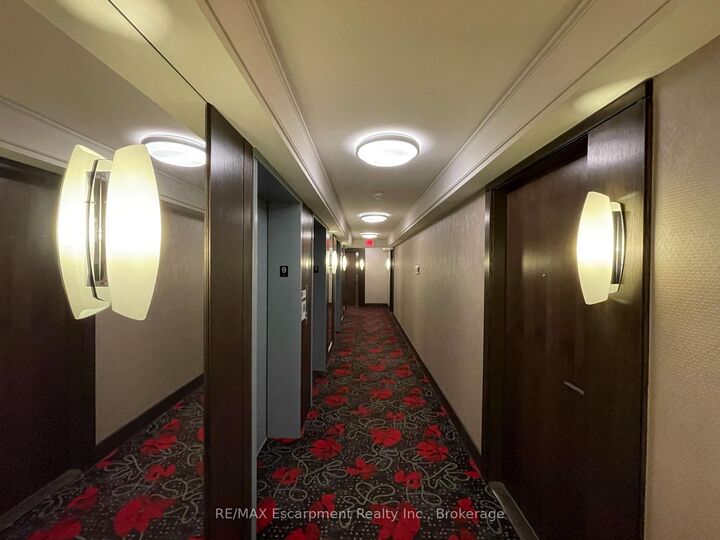 Property Photo: 6 Eva Road 907 ON M9C 4Z5
