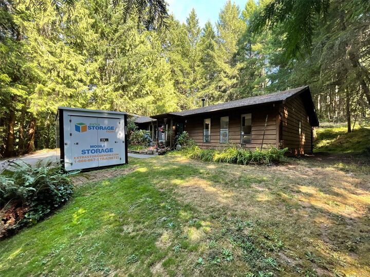 Property Photo: 2331 Renfrew Rd BC V8H 2E8