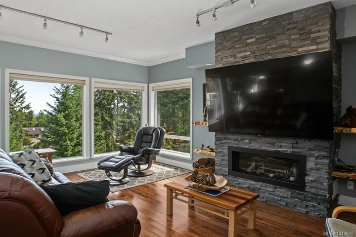 Property Photo: 2305 Mate Pl BC V9P 9G2