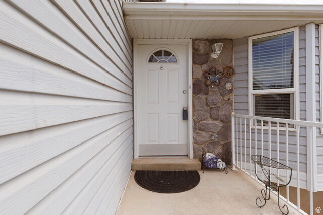 Property Photo:  816 N 250 W  UT 84003 