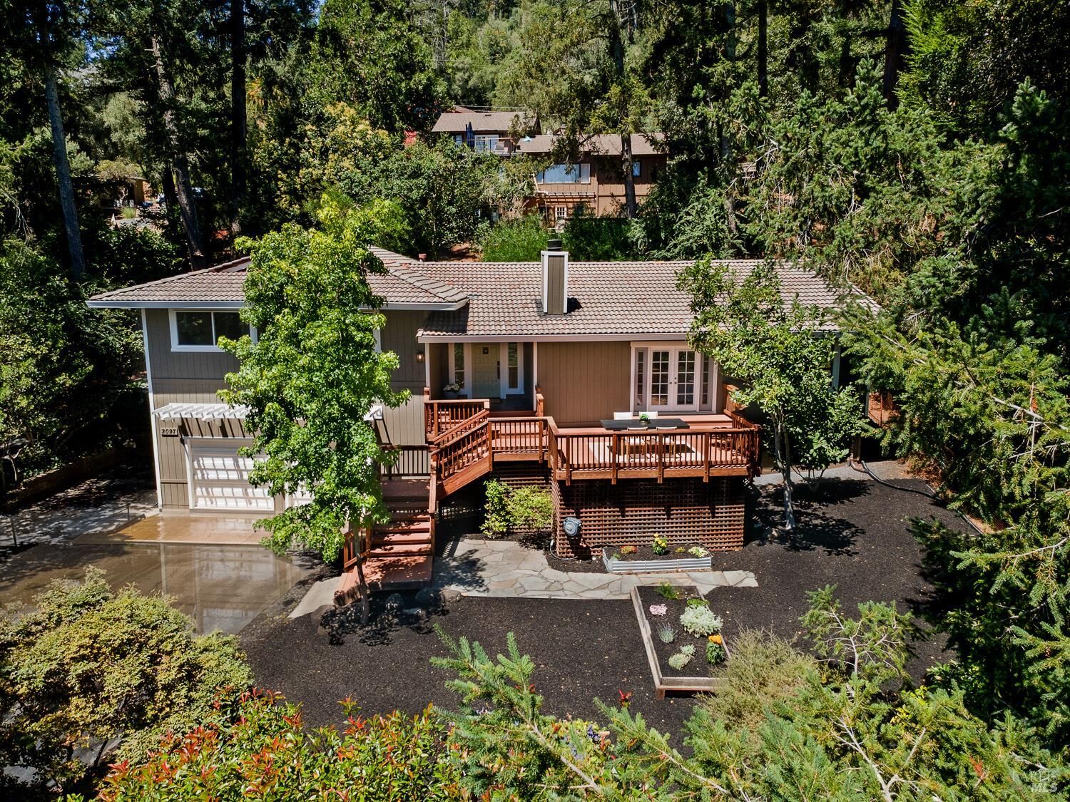 Property Photo:  2097 Manzanita Avenue  CA 95404 