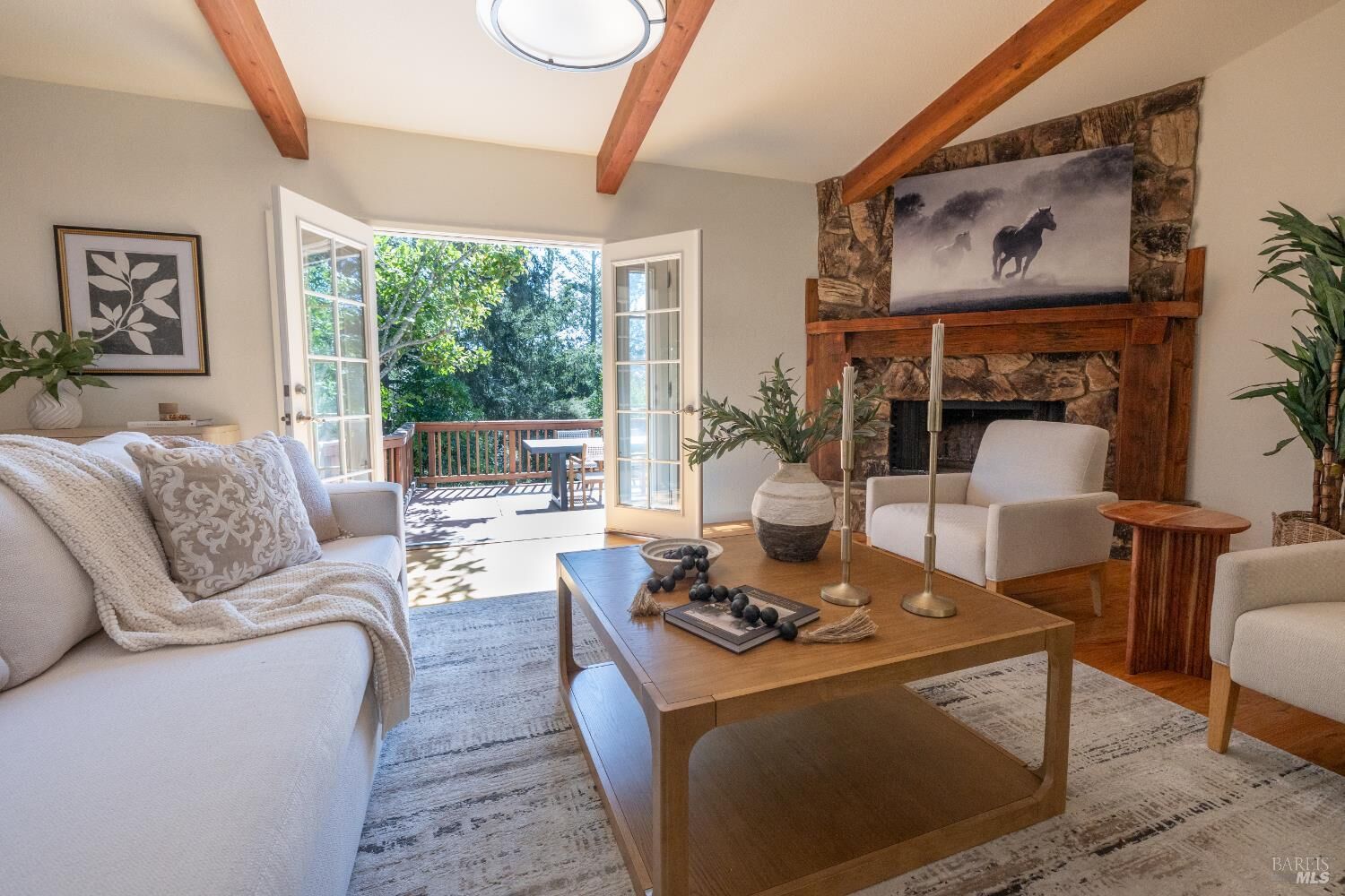 Property Photo:  2097 Manzanita Avenue  CA 95404 