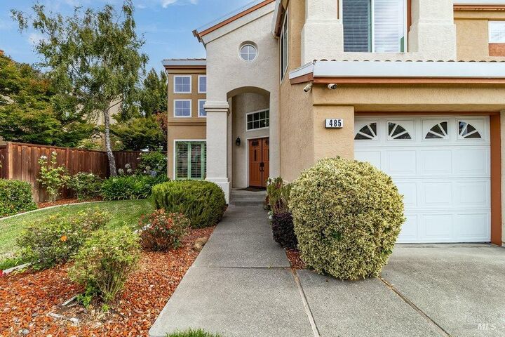 Property Photo:  485 Panorama Drive  CA 94510 