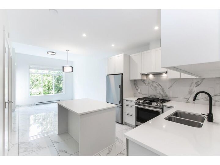 5415 Brydon Crescent 109 — photo 1