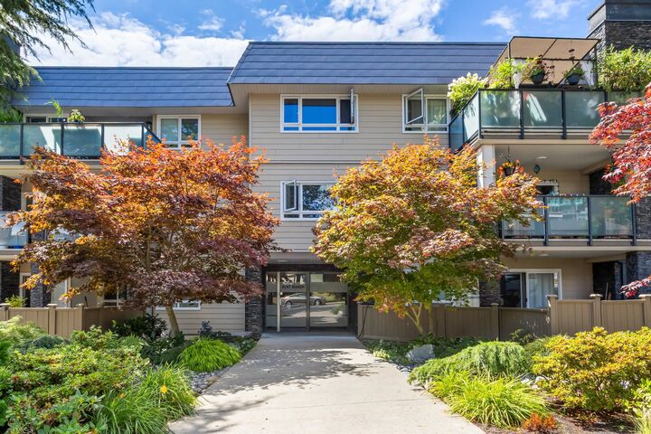 Property Photo: 1371 Foster Street 104 BC V4B 3X5