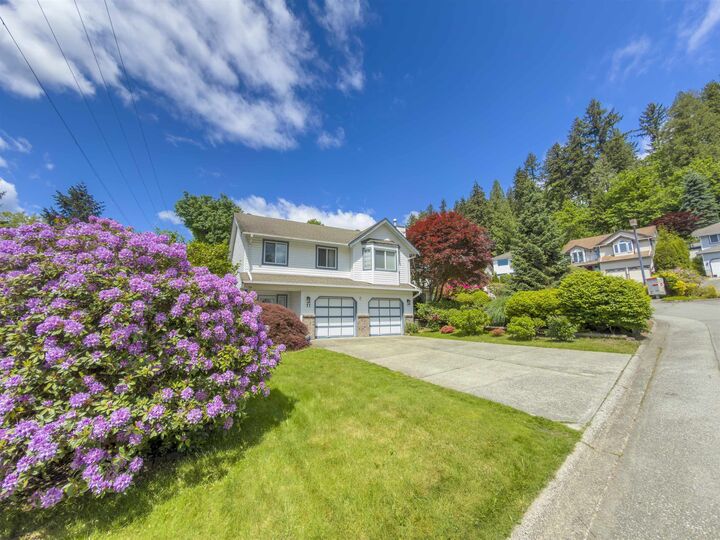 Property Photo: 11 Harbour Place BC V3H 4J8