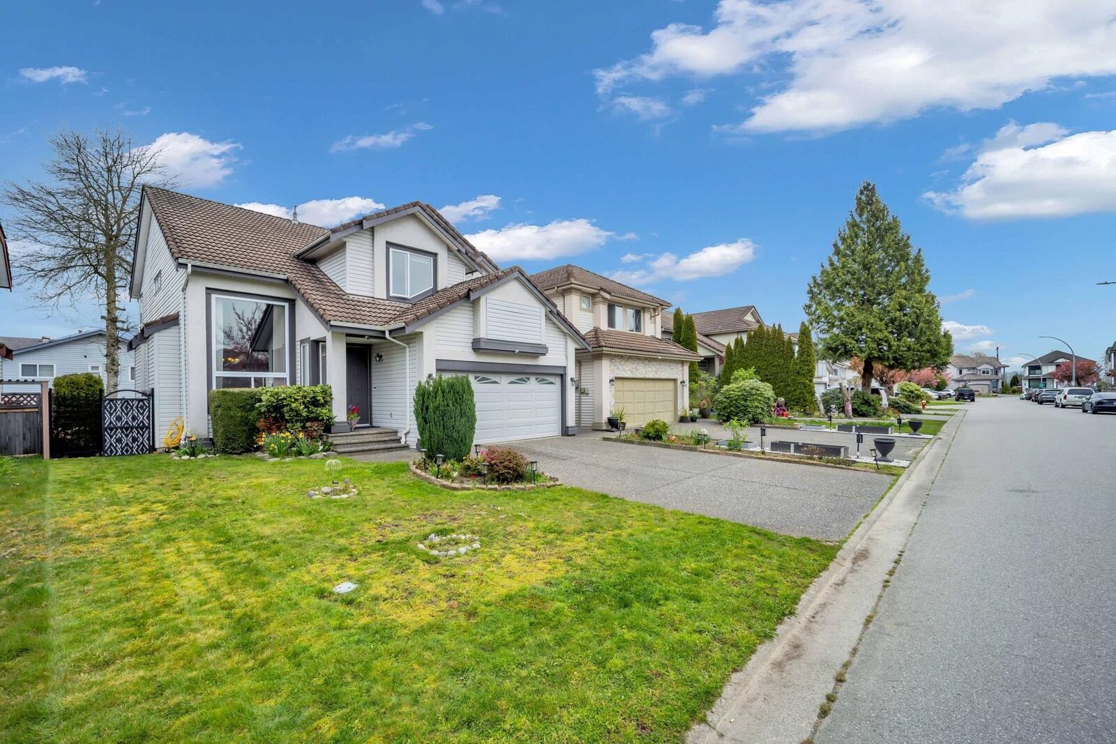 Property Photo: 707 Omineca Avenue BC V3B 7N9
