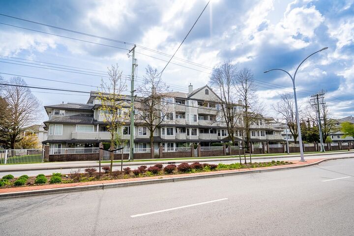 12160 80 Avenue 407 — photo 1