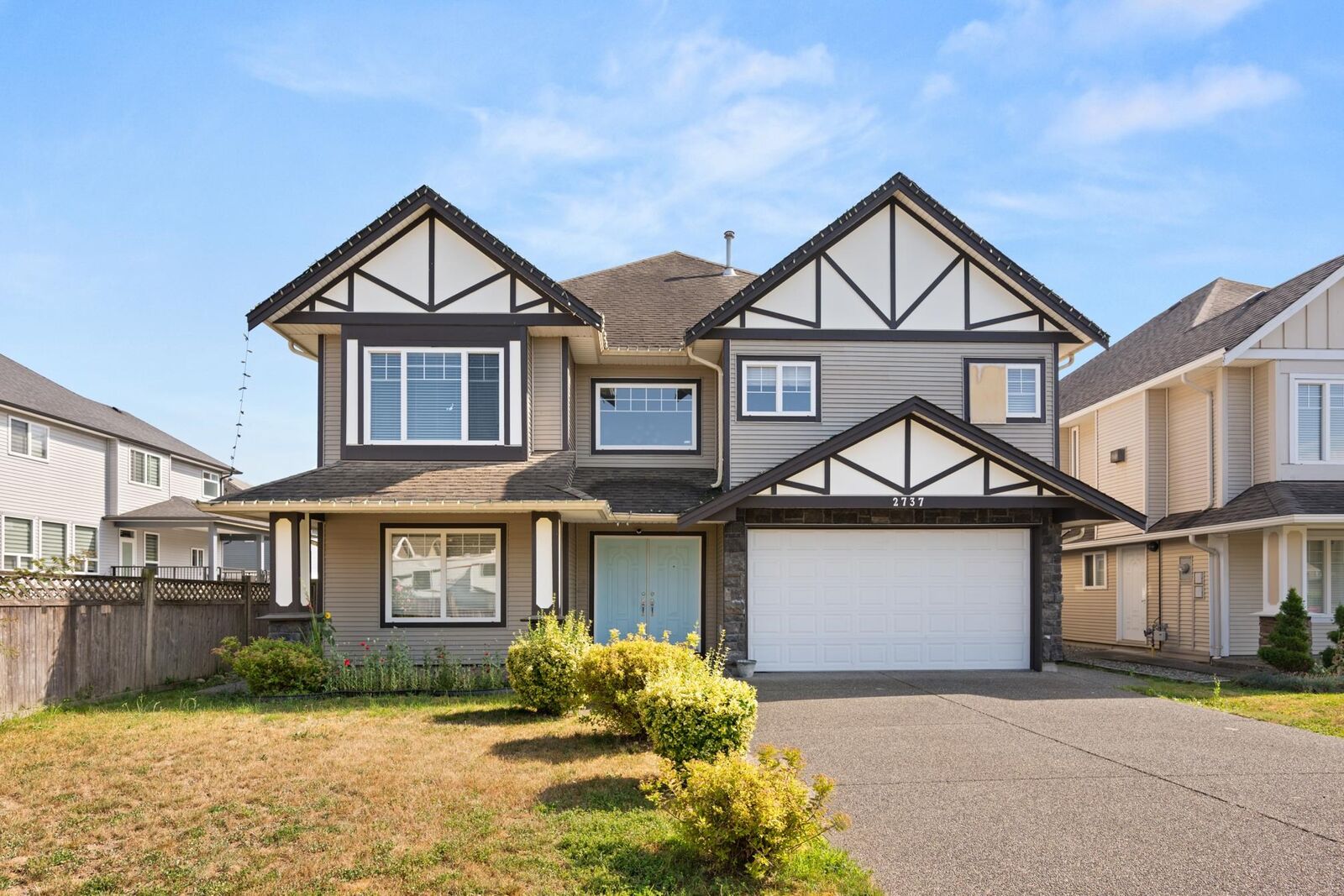 Property Photo: 2737 Carriage Court BC V4X 0A3