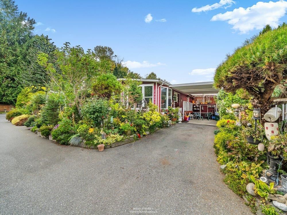 Property Photo: 515 Tyee Court BC V7P 3K3