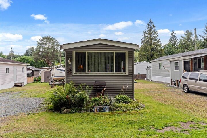 Property Photo: 3942 Columbia Valley Road 41 BC V2R 5B2