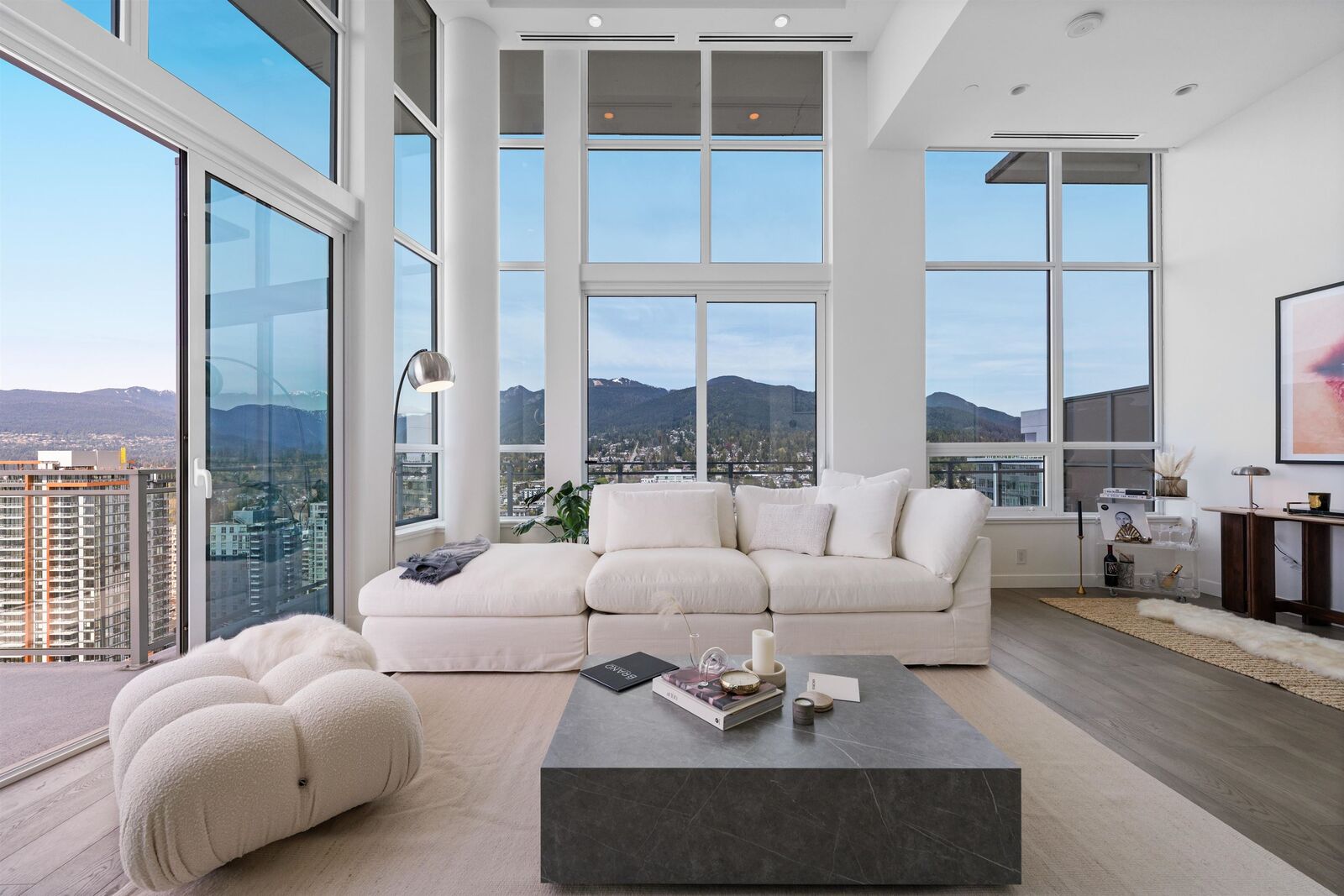 Property Photo: 125 E 14th Street 2403 BC V7L 0E6