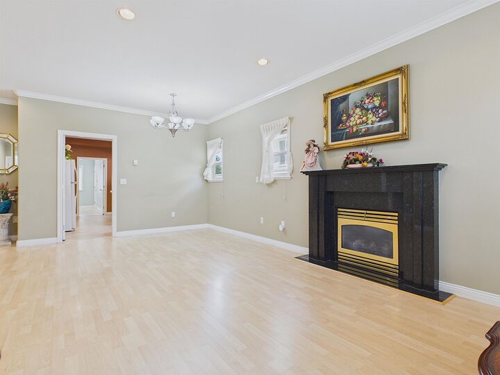 Property Photo: 6060 Clinton Street BC V5J 2M5