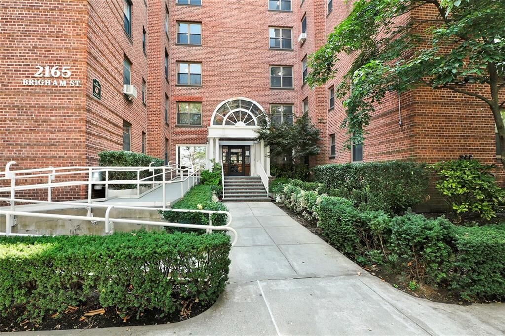 Property Photo:  2165 Brigham Street 3F  NY 11229 